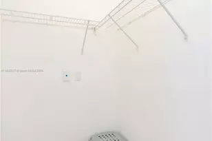 6365 Collins Ave, Miami Beach, FL 33141 - Photo 9