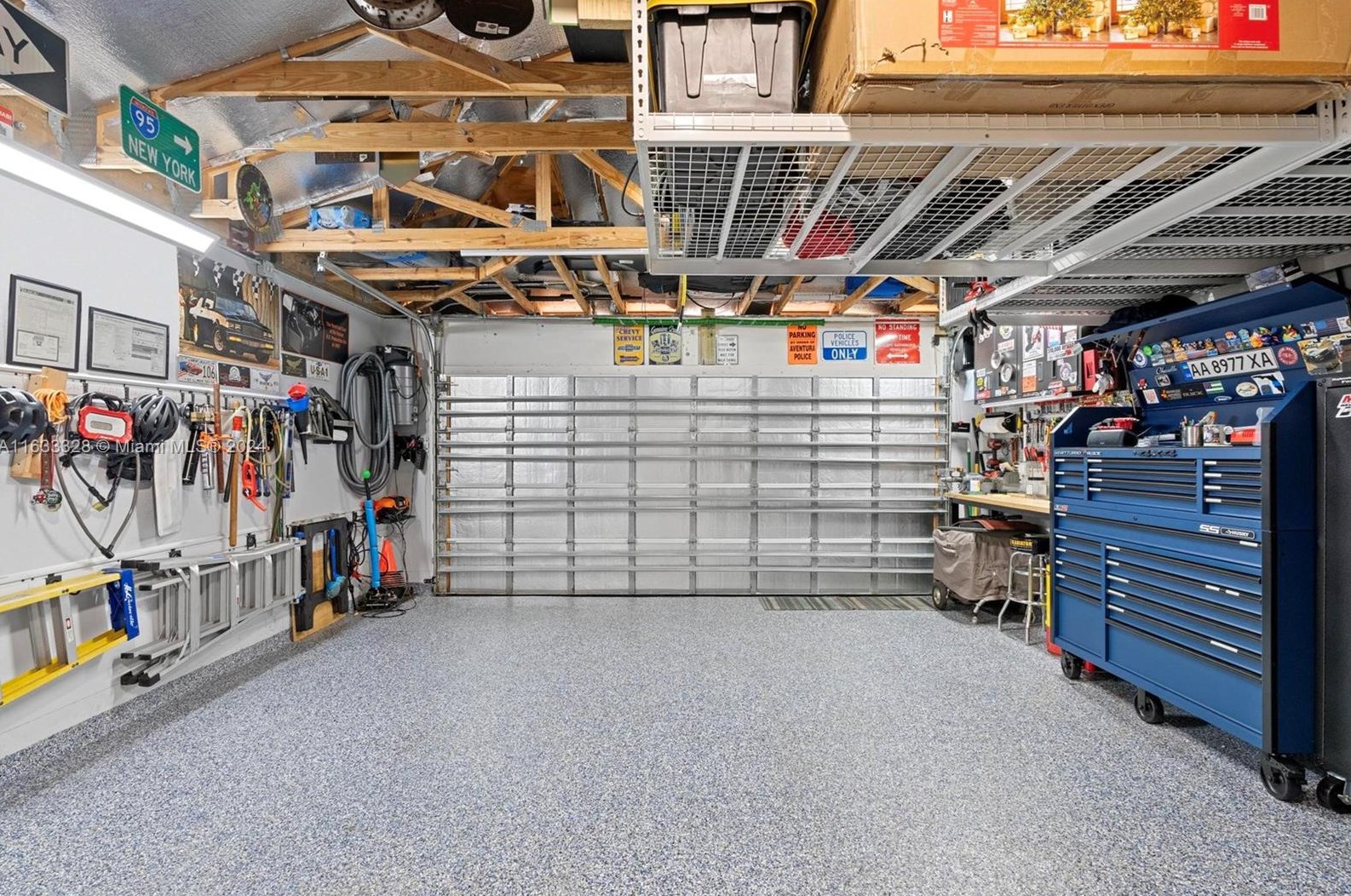 3227 212th St, Miami FL 33056-1014 exterior