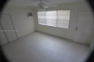 20 SW 108th Ave, Sweetwater, FL 33174 - Photo 5