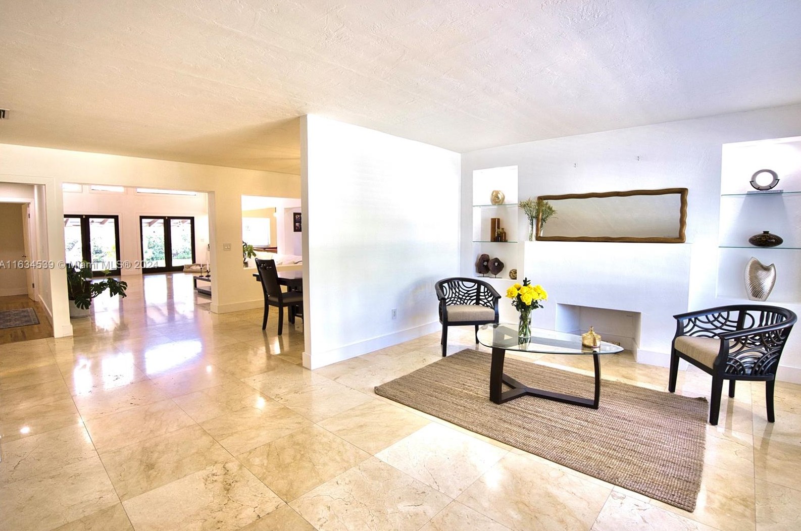 1860 124 St, Miami FL 33181-2613 exterior