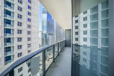 55 SW 9th St #2108, Miami, FL 33130 - Photo 27