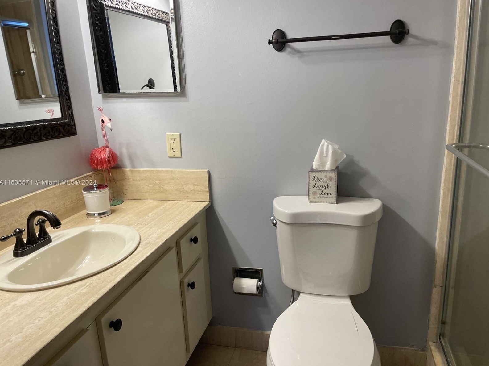 1201 Ocean Dr, Hollywood FL  33019-2121 exterior