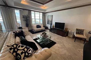 100 Lincoln Rd, Miami Beach, FL 33139 - Photo 9