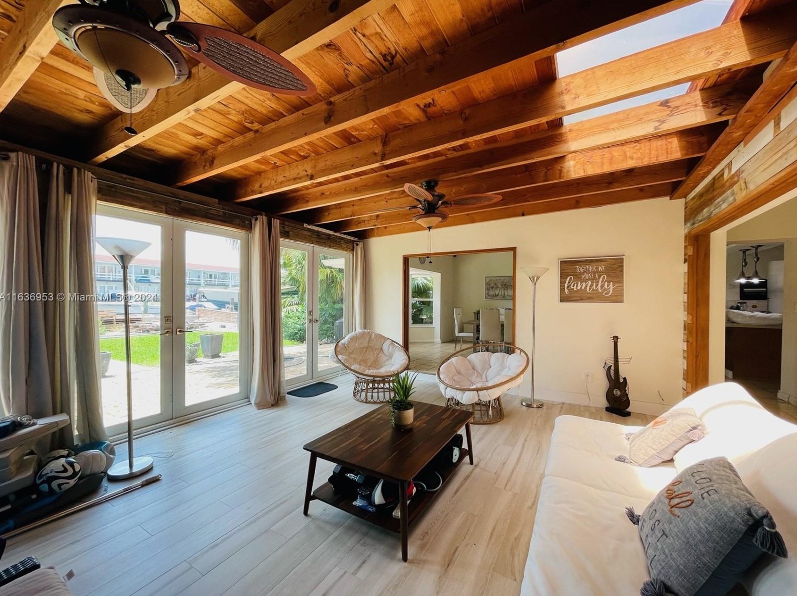 2130 124th St, Miami FL  33167-2022 exterior