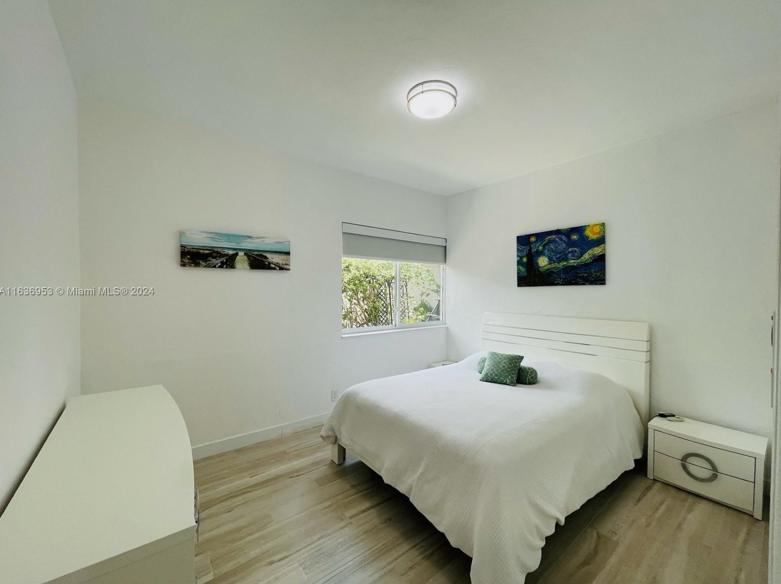 2130 124th St, Miami FL  33167-2022 exterior