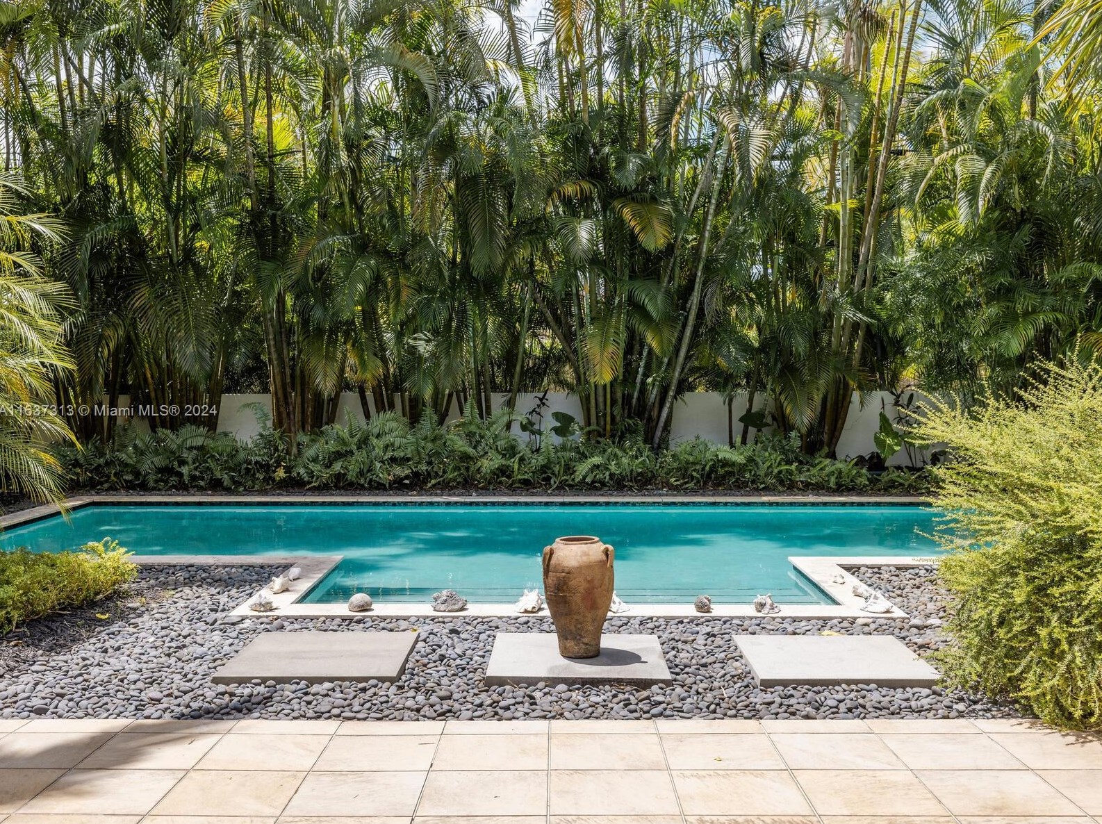 70 94th St, Miami FL  33138-2820 exterior