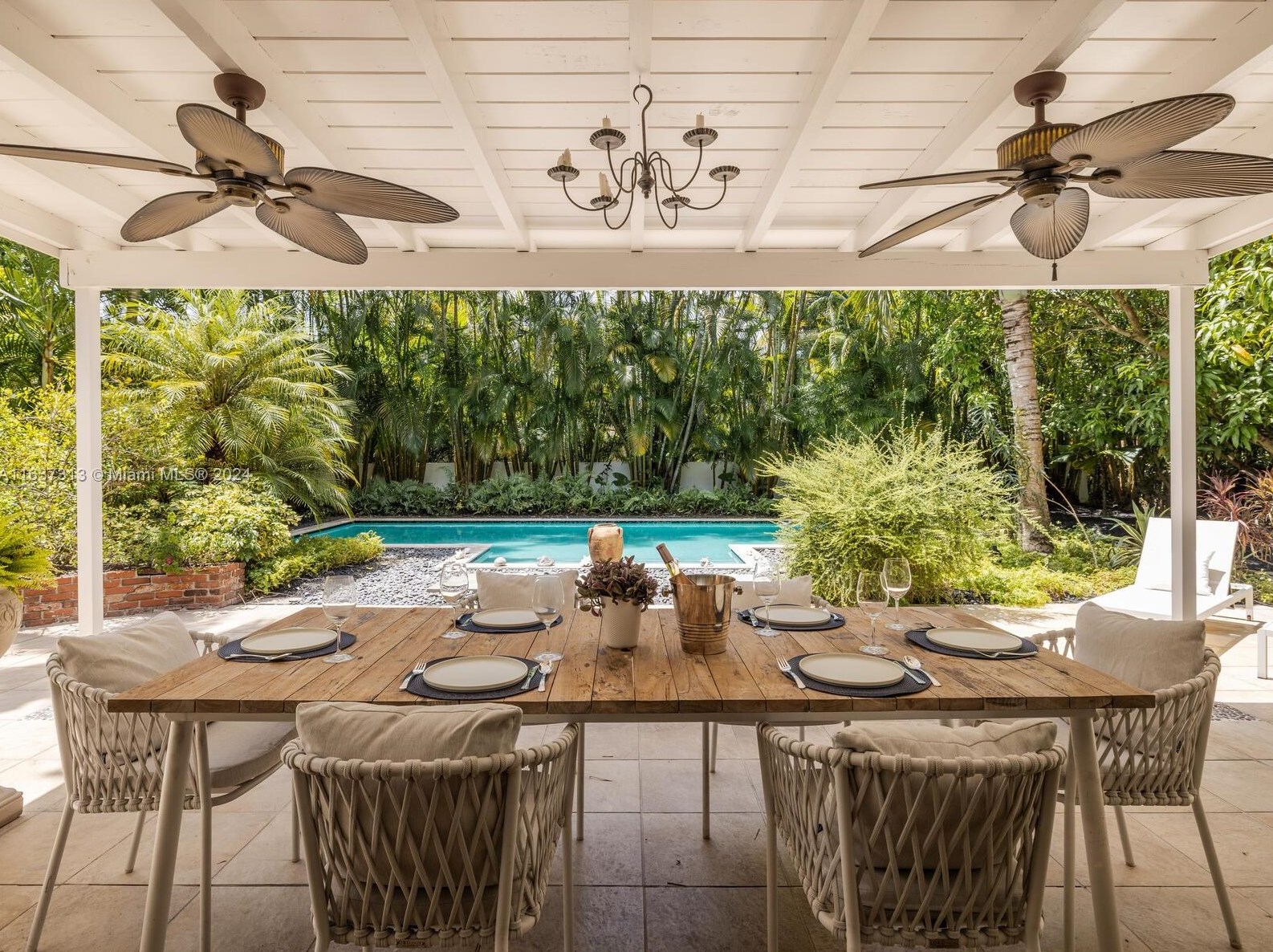 70 94th St, Miami FL  33138-2820 exterior