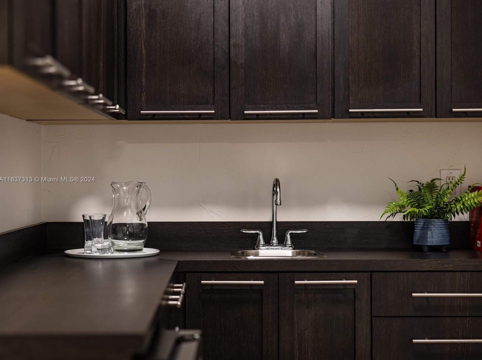 70 94th St, Miami FL  33138-2820 exterior