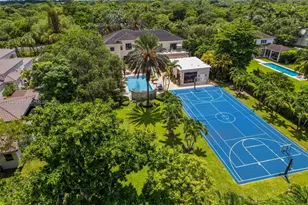 12110 SW 60th Ct, Pinecrest, FL 33156 - Photo 3