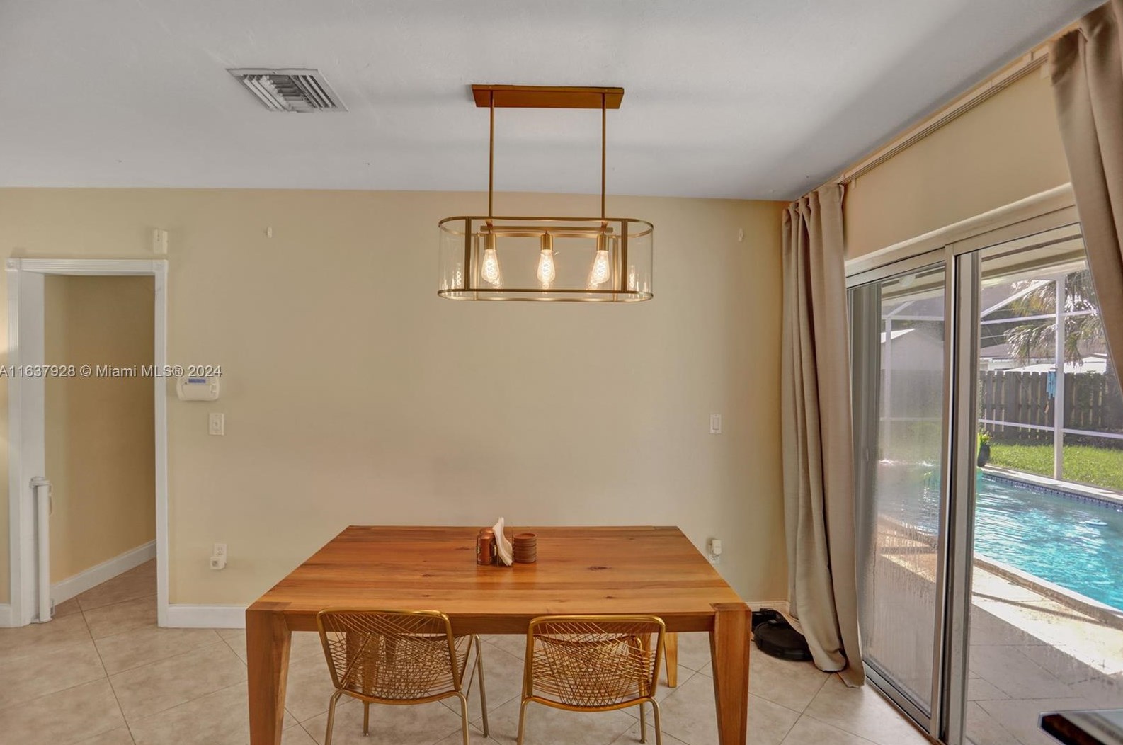 8800 190 St, Miami FL 33157-7929 exterior