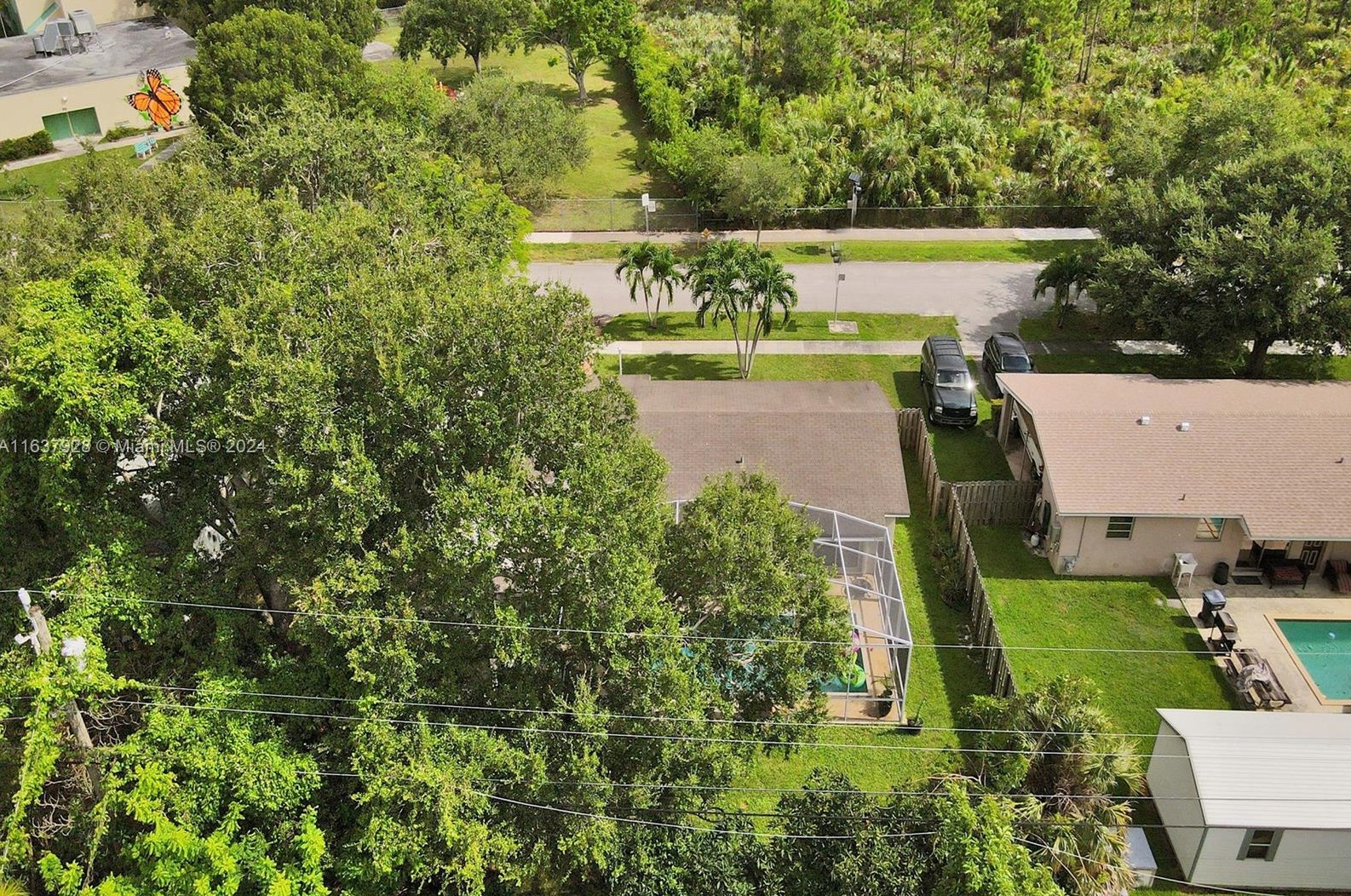 8800 190 St, Miami FL 33157-7929 exterior