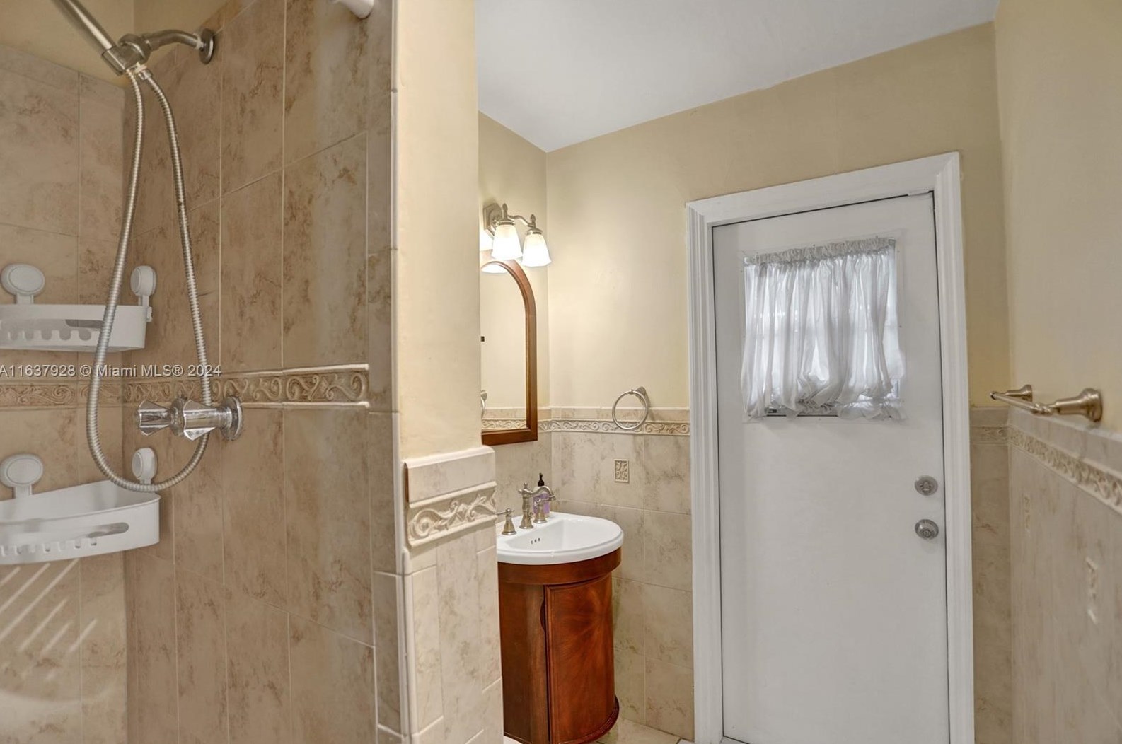 8800 190 St, Miami FL 33157-7929 exterior