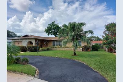 11131 NW 19th St, Pembroke Pines, FL 33026 - Photo 1