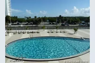 400 Kings Point Dr #320, Sunny Isles Beach, FL 33160 - Photo 17