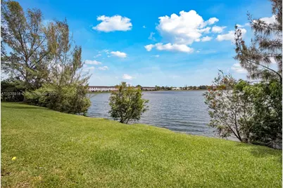 468 NE 206th Ln #105, Miami, FL 33179 - Photo 19