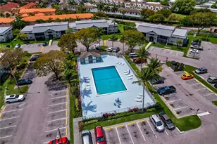 468 NE 206th Ln, Miami, FL 33179 - Photo 11