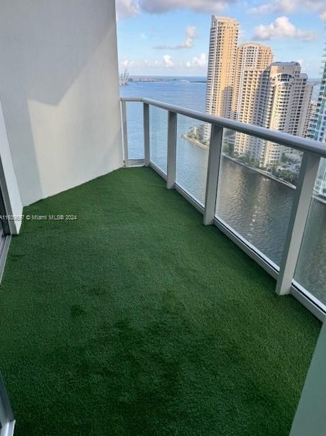 300 Biscayne Blvd, Miami FL 33131-5308 exterior