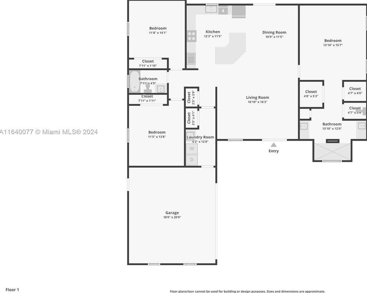 2829 18 Ave, Naples FL 34120-4524 exterior