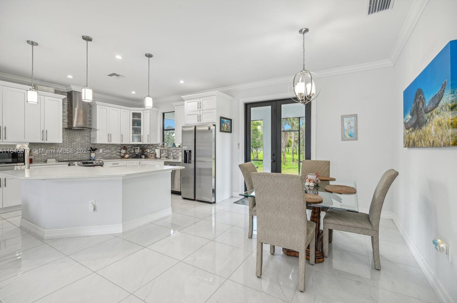 2829 18 Ave, Naples FL 34120-4524 exterior