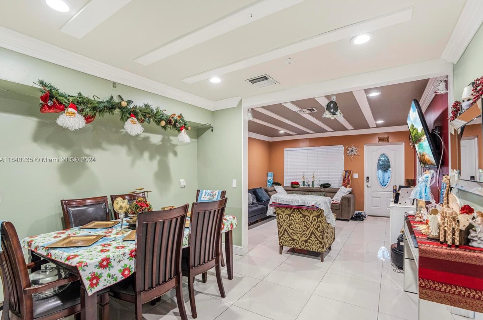 2265 89 St, Miami FL 33147-3650 exterior