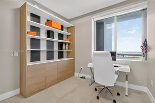 16385 Biscayne Blvd, North Miami Beach, FL 33160 - Photo 33