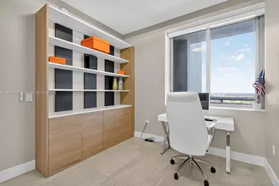 16385 Biscayne Blvd #PH7, North Miami Beach, FL 33160 - Photo 33