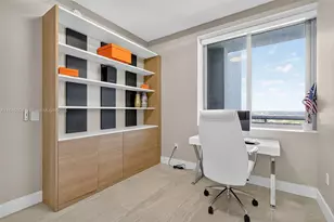 16385 Biscayne Blvd, North Miami Beach, FL 33160 - Photo 33