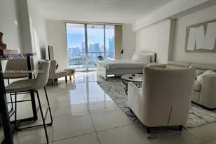 1750 N Bayshore Dr, Miami, FL 33132 - Photo 13