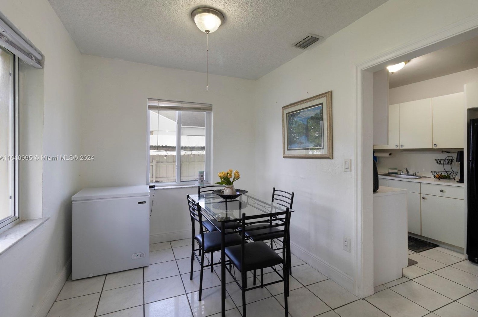 471 32 Ct, Miami FL 33125-4119 exterior