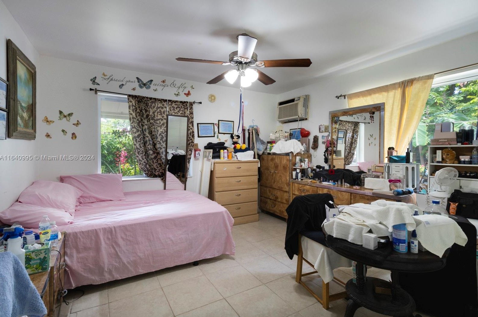 471 32 Ct, Miami FL 33125-4119 exterior