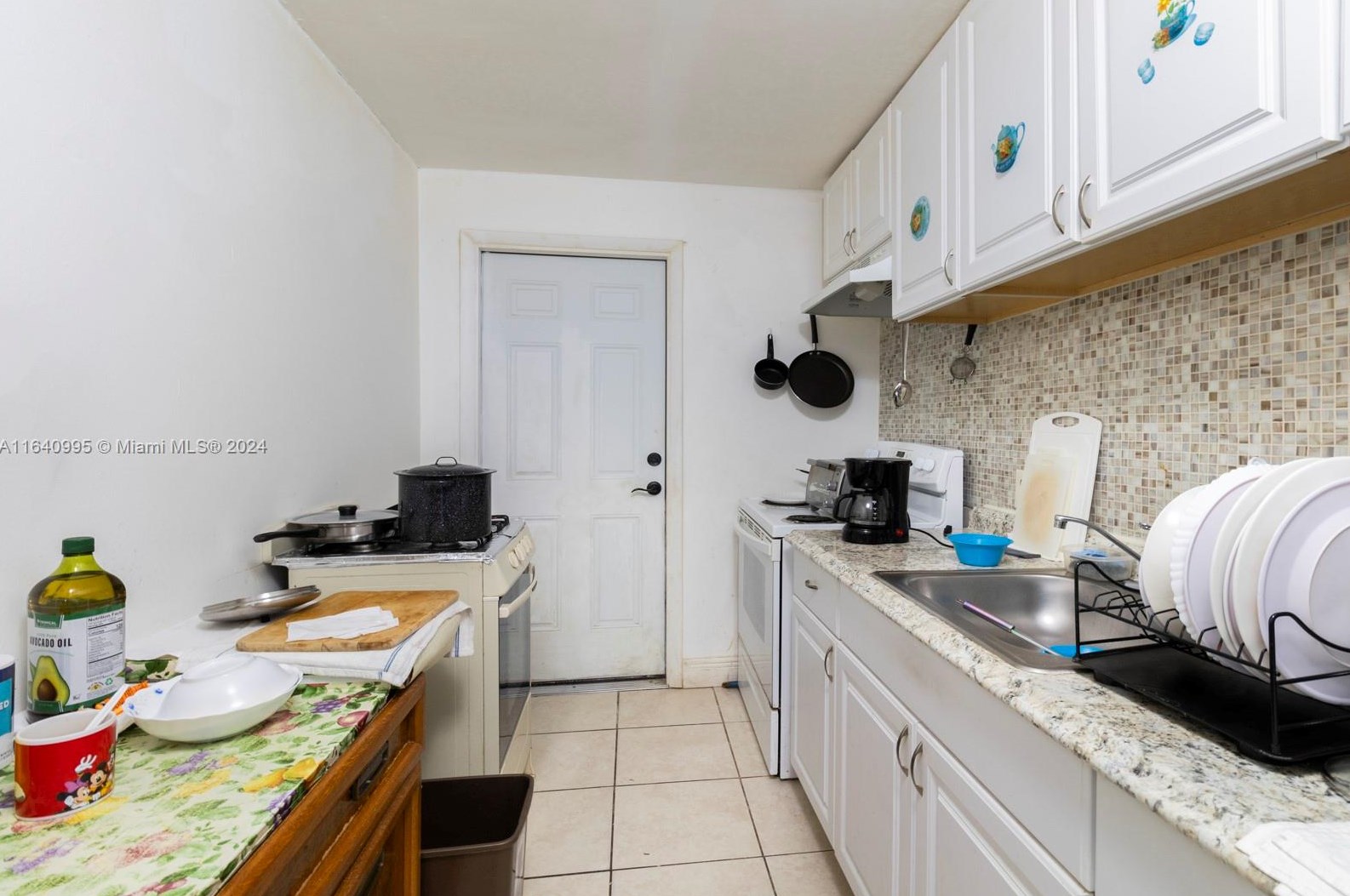 471 32 Ct, Miami FL 33125-4119 exterior