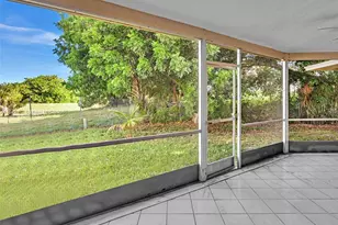 1020 NW 48th Pl, Deerfield Beach, FL 33064 - Photo 45