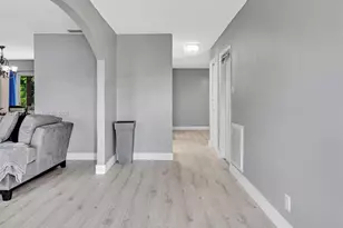 1020 NW 48th Pl, Deerfield Beach, FL 33064 - Photo 3