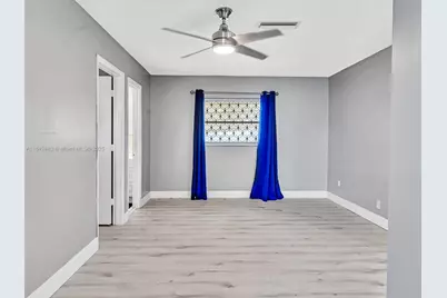 1020 NW 48th Pl, Deerfield Beach, FL 33064 - Photo 33