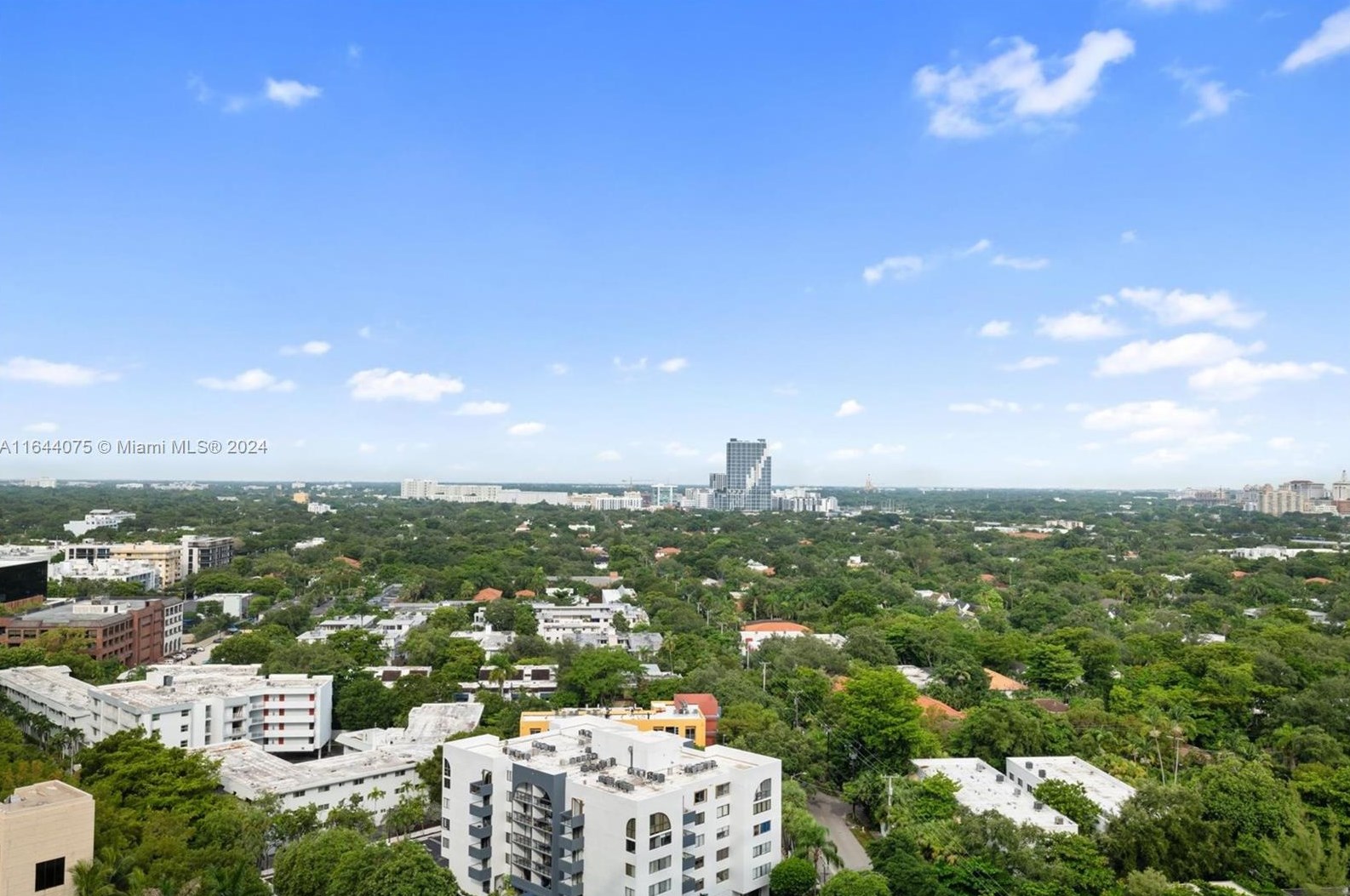 2678 Tigertail Ave, Miami FL 33133-4630 exterior