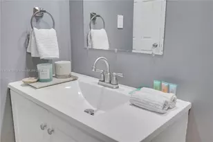 630 NE 117th St, Biscayne Park, FL 33161 - Photo 47