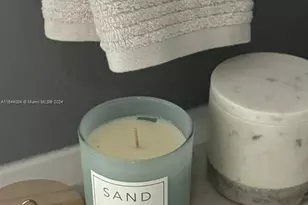 630 NE 117th St, Biscayne Park, FL 33161 - Photo 5