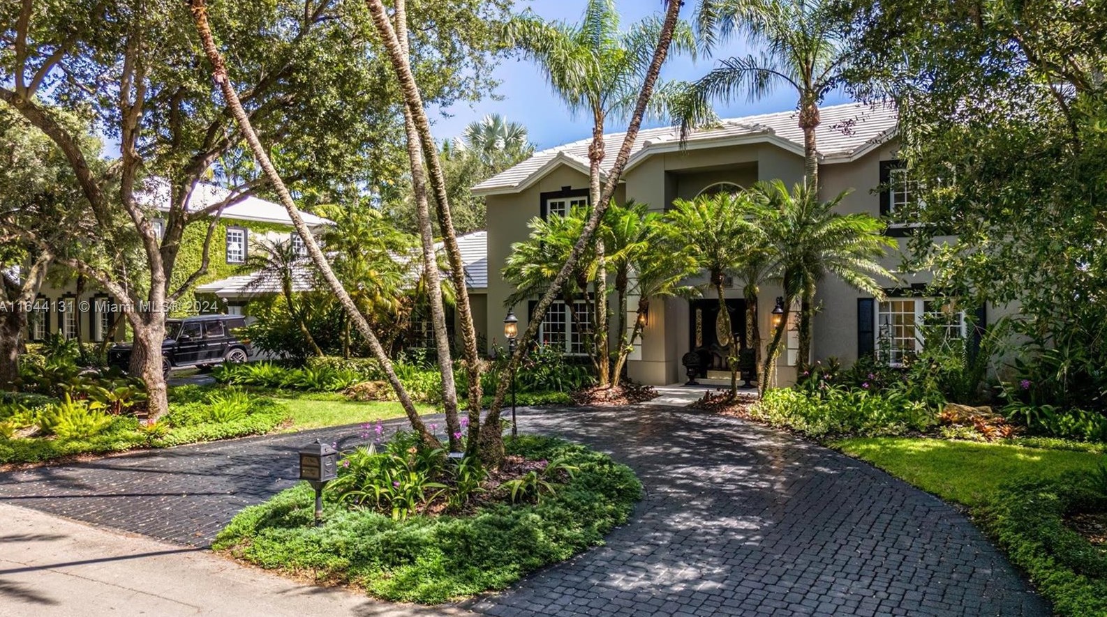 7360 164 St, Miami FL 33157-3879 exterior