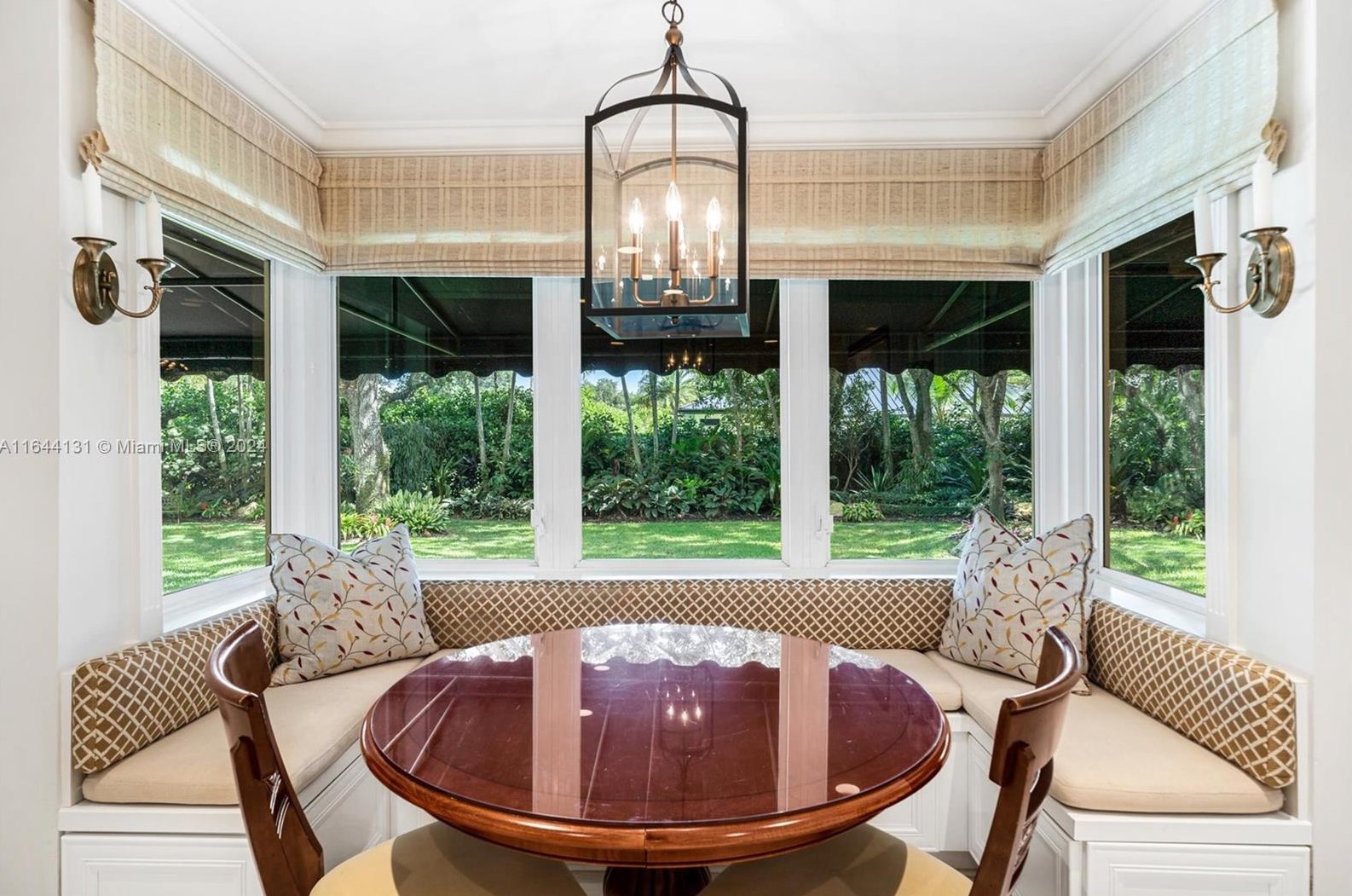 7360 164 St, Miami FL 33157-3879 exterior