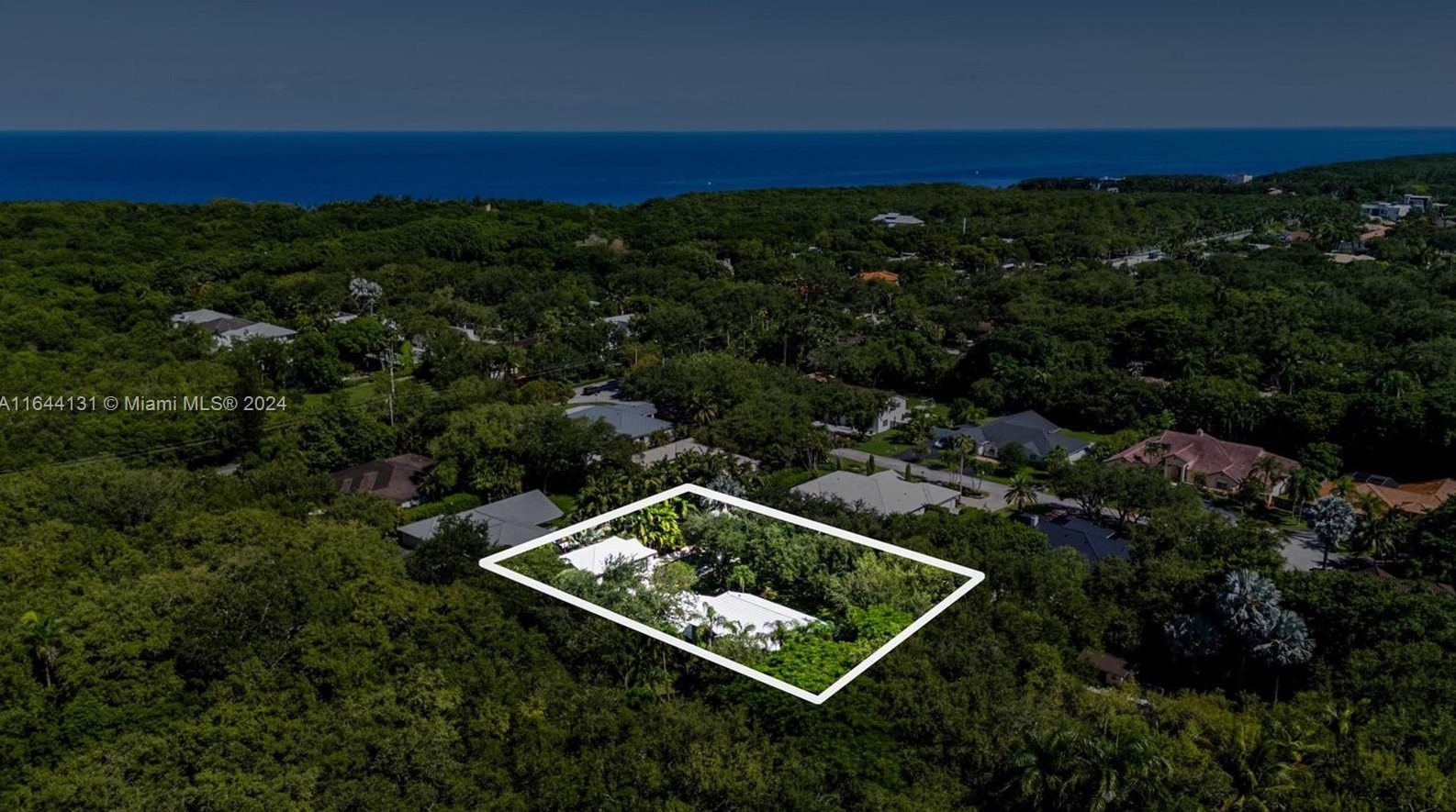 7360 164 St, Miami FL 33157-3879 exterior