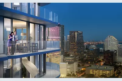 45 SW 9th St #1005, Miami, FL 33130 - Photo 5