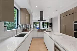 4442 Prairie Ave, Miami Beach, FL 33140 - Photo 9