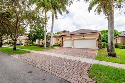 12749 SW 21st St, Miramar, FL 33027 - Photo 1