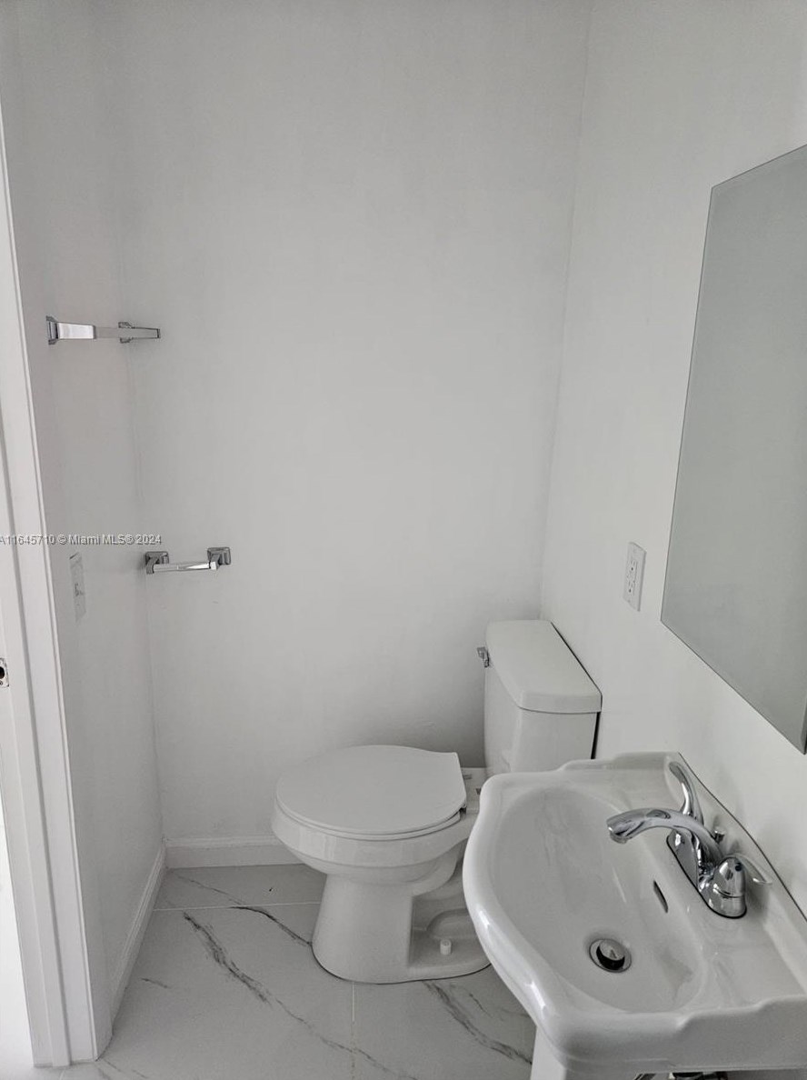 1734 18th St, Miami FL 33125-2315 exterior