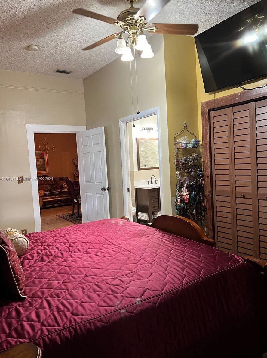 1734 18th St, Miami FL 33125-2315 exterior