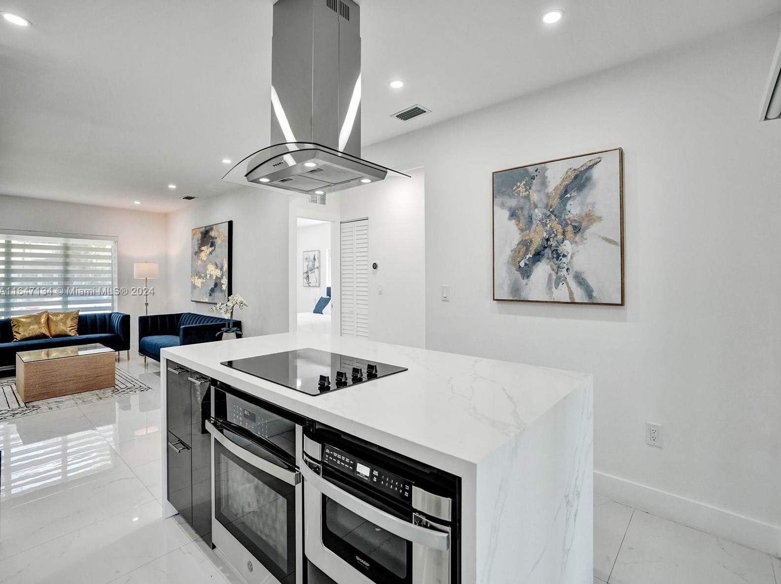 210 85th St, Miami FL  33141-1266 exterior