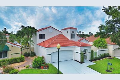 1444 Harbour Side Dr, Weston, FL 33326 - Photo 1