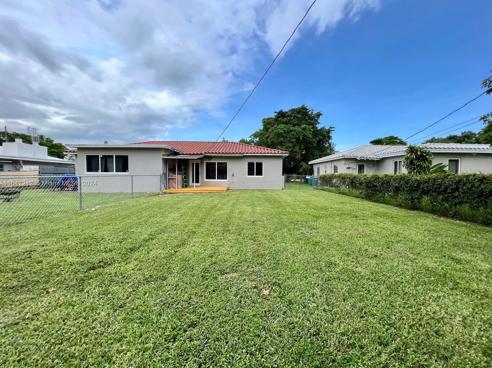 11020 10th Ave, Miami FL 33161-7608 exterior