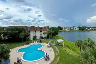 671 NE 195th St, Miami, FL 33179 - Photo 7