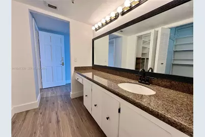 671 NE 195th St #425-E, Miami, FL 33179 - Photo 11